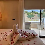 S'estancia Hotel
