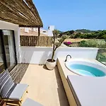 Hotel S'estancia Es Mercadal
