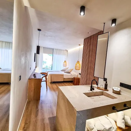 S'estancia 호텔 4*