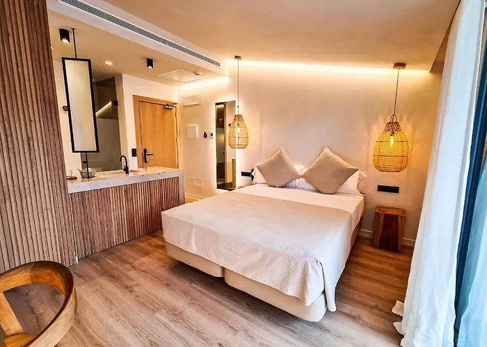 S'estancia فندق إيز ميركاذال