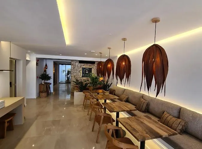 S'estancia 4* Es Mercadal