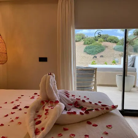S'estancia Hotel