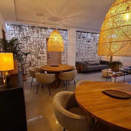 Hotel S'estancia