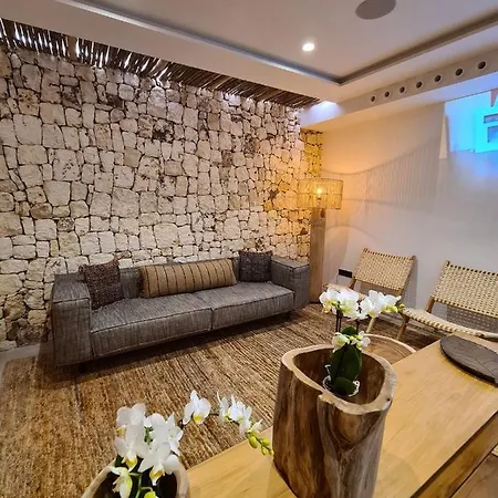 Hotel S'estancia Es Mercadal